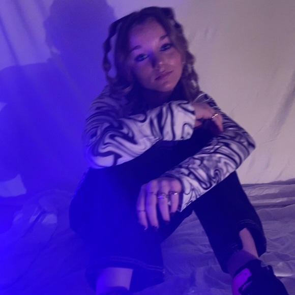 Meet your Posher, Rylee - Picture 1 of 1